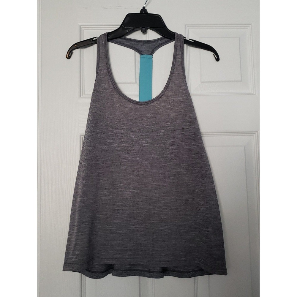 Oid Navy Womans Tback Athletic Top Size Small‎